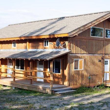 Red Cariboo Apartments Anahim Lake Exterior foto